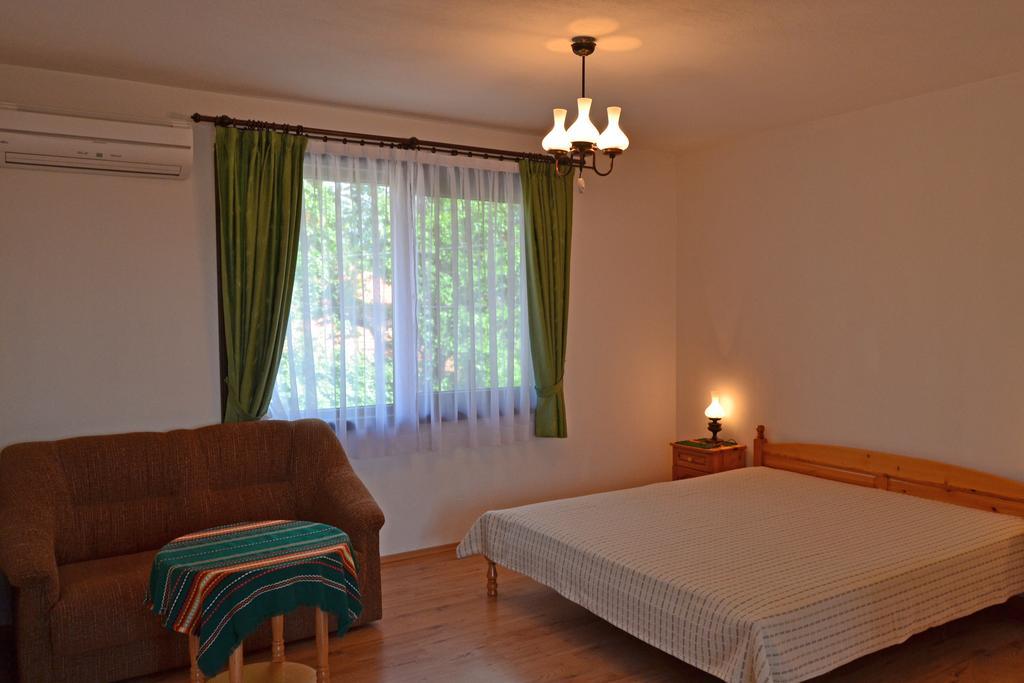 Guest House Stara Planina Калофер Номер фото